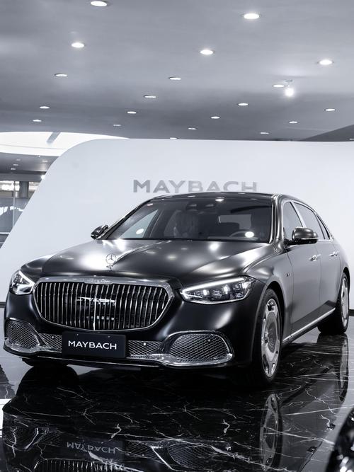 成都温江区阳维志企业管理咨询岚图汽车的售后服务让用户无忧出行，迈巴赫未来的豪华车趋势